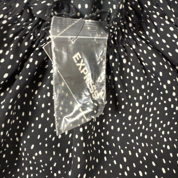Express Womens Black Polka Dot Ruffle Neck Blouse XS Short Sleeve Lightweight - Picture 4 of 5